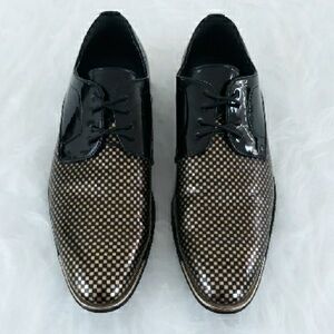 Amali Gold and Black Oxfords with Modern Elegance